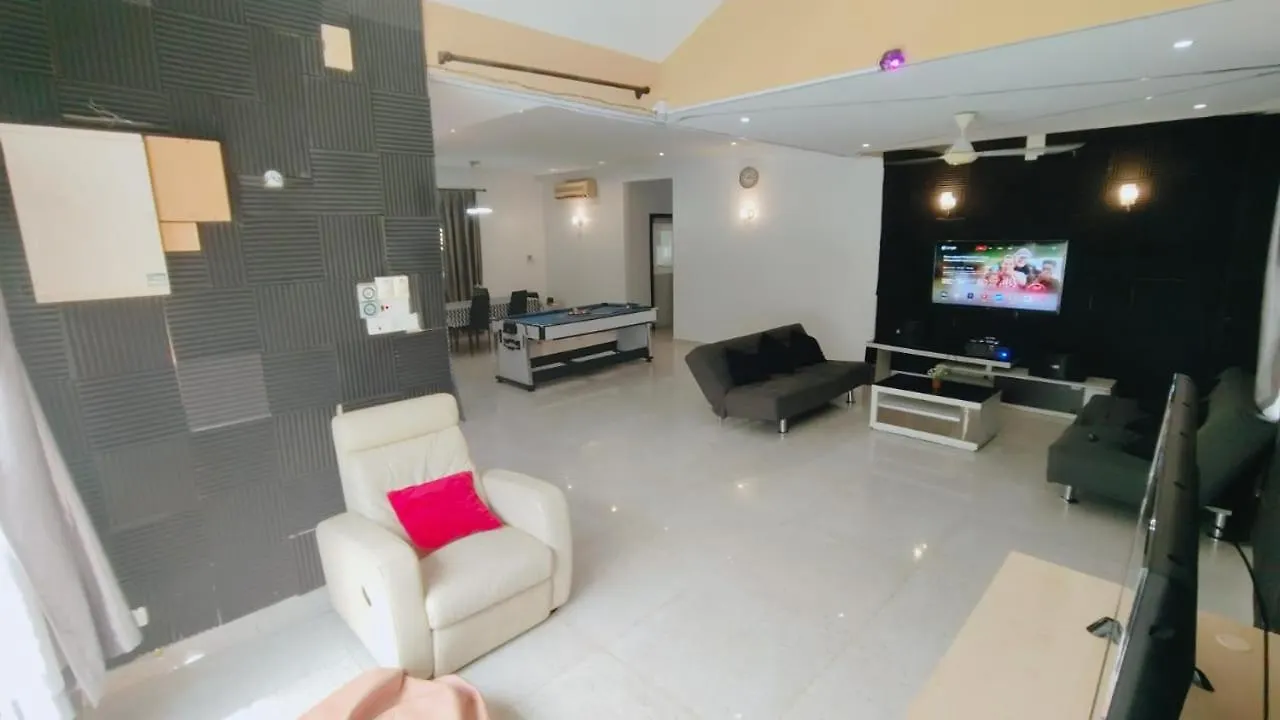 Trendy Private Pool Villa - Airloft , Pool , Ps4 - 2 Mins To The Beach Бату-Ферринги Малайзия
